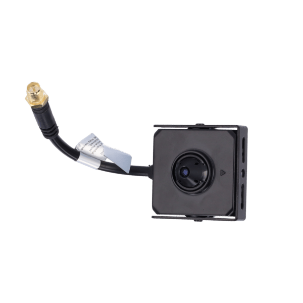 Cámara IP 4 Megapixel - 1/2.7" Progressive Scan CMOSStarlight - Lente 2.8 mm - Iluminación mínima 0.005 Lux - WEB