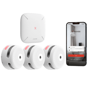 Kit de detección de incendio autónomo X-Sense - Inlcuye 3 detectores de humo XS01-M y Hub SBS50 - Conexión con HUB SBS50 para comunicación por APP - Permite conectar 50 detectores en la misma red - Alarma sonora 85 dB a 3m - Certificado EN 14604